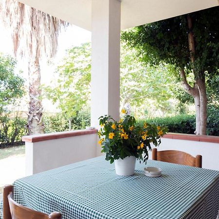 Aparthotel Happy Days Capo Vaticano Exterior foto